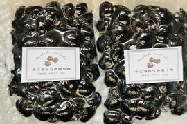 贈答用にも！大サイズ１kg　十三湖産「大和しじみ」