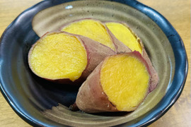 とっても甘い蜜芋‼️4ヶ月熟成　べにはるか（サイズ混合2kg）