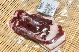 脂乗り最上級！✨《ジビエ》特A級【 猪肉バラ 305g ブロック】220228-7