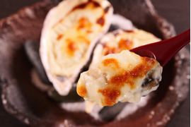 【冷凍】濃厚でクリーミー♪殻付牡蠣グラタン6個セット