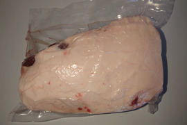 エゾシカのランイチブロック1080g
ステーキや焼き肉に！