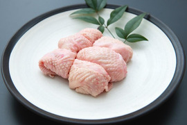 モチモチ食感と濃厚な油 首皮200ｇ 丹波赤どり 鶏肉