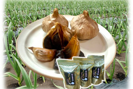 甘い果実食感！『熟成黒にんにく』３００ｇセット（100ｇ×3ｐ）