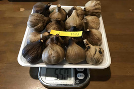 I 自然栽培　黒にんにく　　大粒多めたっぷり16個　良い仕上がりです 人気の黒ニンニクです　食べやすくて美味しい