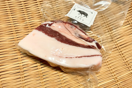 脂乗り最上級！✨《ジビエ》特A級【 猪肉バラ 445g ブロック】220228-2