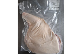 ◎！特価！◎★キャンプやBBQに！半身前身丸焼き用★ジビエ　やわらか仔イノシシ【皮付き】【骨付き】前肩ウデスネ　1990g