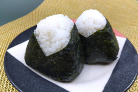 【夜市限定】ふっくら美味しい！【特別栽培米】”クロレラ米米”3kg