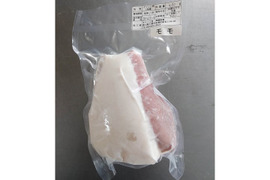ジビエ　イノシシ　モモ　ブロック　490g