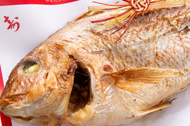 【母の日ギフト】母の日に美味しいブランド真鯛を。"絶妙な旨味と甘みの鯛をふっくら塩焼きに。＜塩焼き真鯛1～1.2kg＞