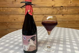 【自家栽培の生食葡萄で作った】美味しい赤ワイン　アルコール分　10% TV 出演記念　20％　off