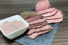 燻製チップまで十勝産！数量・期間限定価格！
十勝エゾ鹿のたかもり燻製セット