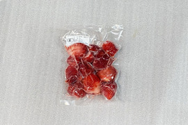 オーガニック冷凍あまおう200g※10個まで送料同じ(ヤマト60サイズ)※