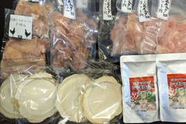【冬ギフト】青森シャモロック　とり鍋せんべい汁セット（ファミリーサイズ）【B級グルメ】