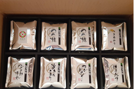 「精米」「贈答用」こだわり８パックセット１箱（７品種 3.6㎏）