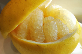 一度食べたら忘れない！高知の土佐文旦！訳あり５kg(Ｍ〜4Lサイズ混合）
