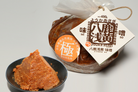 幻の大豆"八鹿浅黄(ようかあさぎ)"を100%使用したプレミアム無添加味噌(1年熟成) (650g) 大豆の豊潤な味と香りを感じられます。