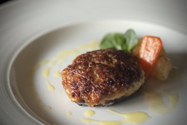 抗生物質不使用の薬師牛１００％ハンバーグ　5個セット