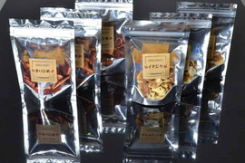 自然な味わい　国産ドライフルーツ（イチゴとイチジク）！！