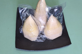 水煮『筍』１.0kg ！朝採りアク抜き茹で筍！丸ごと１～３本を真空パック詰！風味豊か絶品の旨さ