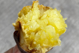 【１人１回だけの特別品】紅はるか2ｋｇ(箱入)　10月以降～発送予定！　熟成期間１ヶ月超！　さつまいも！　栽培期間中農薬不使用！