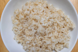 新嘗祭に佐賀県産にこまる玄米の新米です。