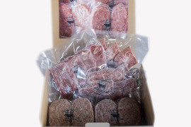 【福袋2025】数量限定‼︎九州産黒毛和牛の詰め合わせセット※5,050円相当