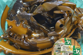 期間限定　今が旬　シャキシャキ生わかめ＆湯通しめかぶ