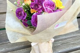 【春ギフト】自立する花束▶マジカルブーケ(色おまかせ10～15本)
