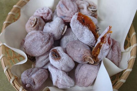 【送料込みで2400円】訳あり干し柿（市田柿）たっぷり1キロ！南信州産　一度食べたらやみつきに！！