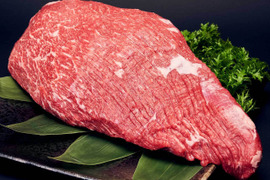 【父の日ギフト】【塊】モモ 約3kg  どんなお料理でも間違いない。和牛オリンピック日本一の農場からお届け