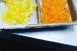 [期間限定]超貴重！ギンヒカリ&イワナのイクラ塩漬けセット！(各200㌘)ご飯にのせて二色丼にぜひ！