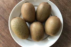 ちょっと珍しいキウイ「アボット」山梨県産1kg
