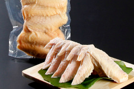 黒さつま鶏 メス鶏手羽先３２本(8本×4パック)