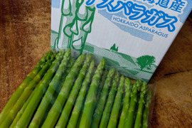 新鮮！太い！甘い！阿部農園の朝採りアスパラ　2Lサイズ　800g