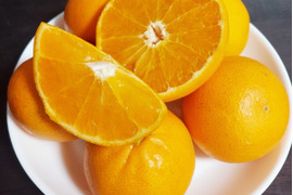 甘くて果汁たっぷりプレミアムなみかん「せとか」家庭用３キロ　ハウス栽培