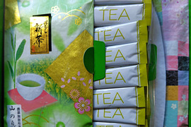 【夏ギフト】農薬不使用栽培やぶきた・山の息吹・粉末茶ギフトセット