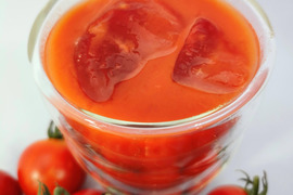 リアルマルシェでも大好評、試飲したら即購入！フルーツトマトで作った飲む酢・「太陽のめぐみｄｅ酢」料理にも使える、おいしい酢の飲料６本（４倍希釈）☆おすすめです☆