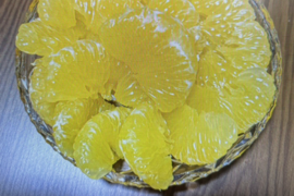 甘夏（糖度11.5当農園測定値）箱込み4500g以上　２L～４Lサイズ（300g〜450g）ワックス不使用　農薬、　　化学肥料不使用