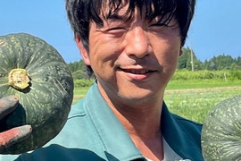 負けません能登！感謝の玉手箱！限定40箱
能登町産かぼちゃ（栗大将）2個入 3kg前後