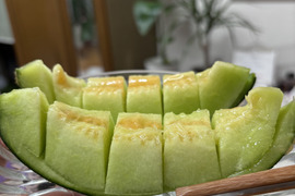 贈答用！甘さ抜群！驚きの美味しさ！極上『高級アムスメロン』1.2kg×5個