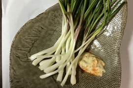 【石垣島産送料込】小ぶりな島らっきょう　200g