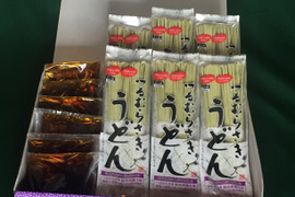 ツルッとぬるぬる！つるむらさきうどん乾麺６袋　つゆ付き　ほうれん草超える栄養成分うどん