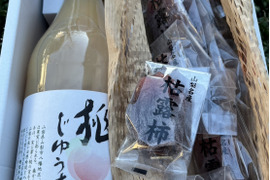 【福袋】桃ジュース1本＋ころ柿（干し柿）Sサイズ10個＋ドライフルーツMIX1袋