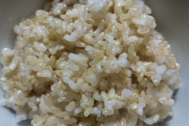 農薬不使用レンゲ米ひのひかり玄米20kg