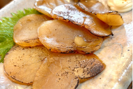 日間賀島産❗️《貝が旬》味で証明します
（旨味抜群）『平貝‼︎』【干物】
貝柱、紐、玉　150gで平貝2枚分