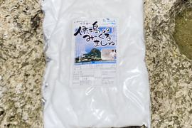 【お買い得】沖縄　伊江島の万能塩1Kg