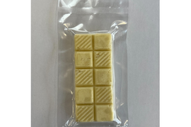 ☆使う分を☆わるだけ☆手間ゼロ　【冷凍】秋田県産「白玉王」ペーストにんにくCUBE　保存料・防腐剤不使用！　家庭用・業務用に最適