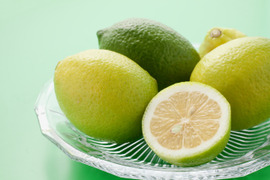 農薬不使用レモン１kg
