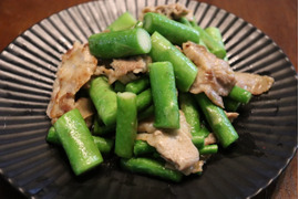 ふぁふぁふぁーむのやさしいアスパラガス 2キロ【家族にもおすすめ】