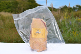 【北海道産】高栄養価で芳醇な味わい　フランス鴨　ロースブロック　300g